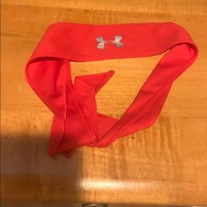 Under Armour headband